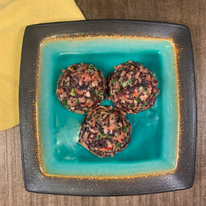 sweet-and-tangy-black-rice-salad-recipe-the-cretan-nutritionist-display